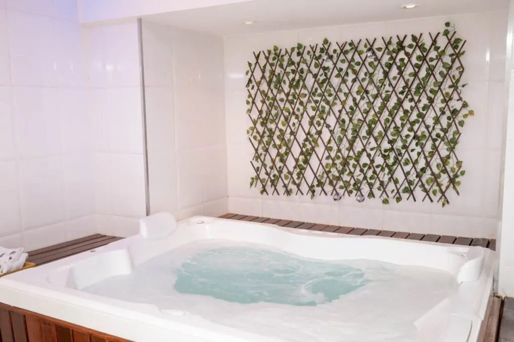 Jacuzzi